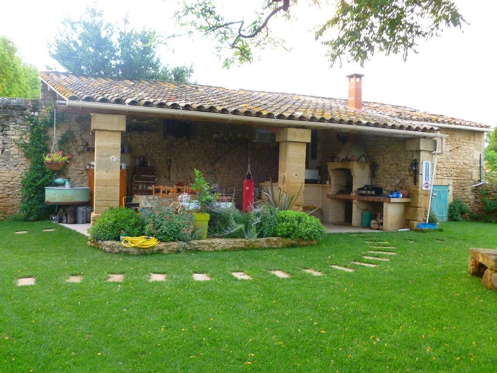 Bed and Breakfast Les Croisees Castillon-du-Gard Exteriér fotografie